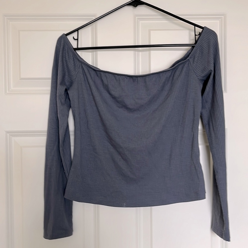 Mossimo off-the-shoulder top